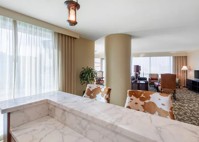 Omni Fort Worth Hotel