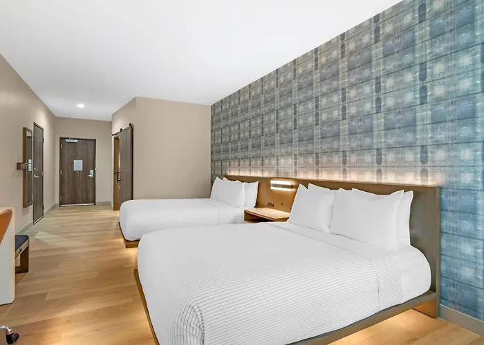Cambria Hotel Fort Worth - Medical Center