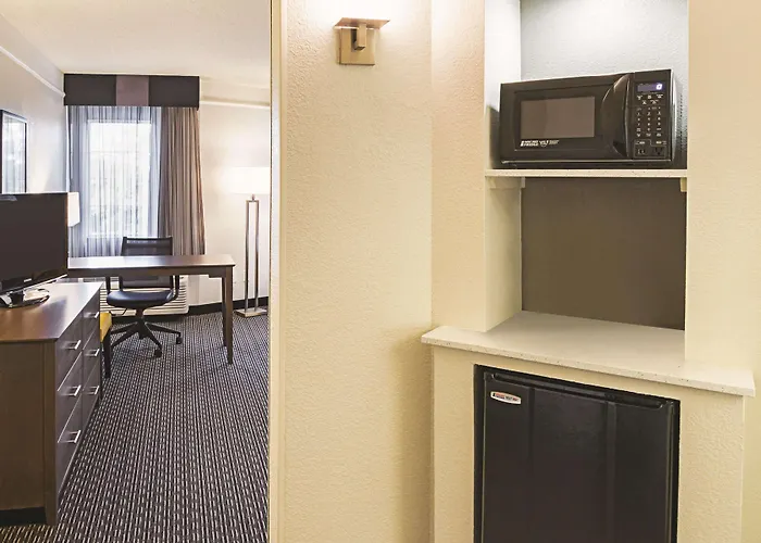 La Quinta By Wyndham Fort Worth North